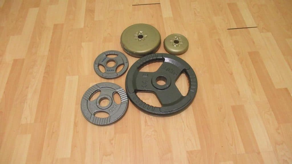 Weight plates of various sizes