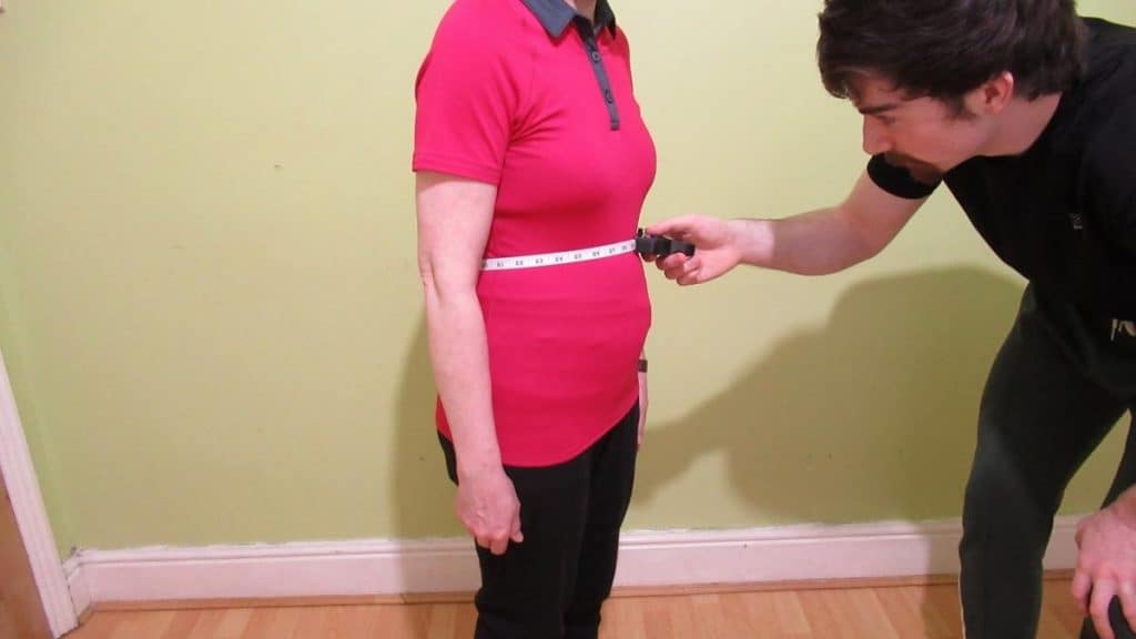 A researcher trying to work out a healthy waist size for woman