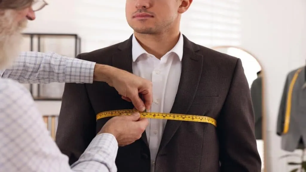 A man with a 45 inch chest shirt size