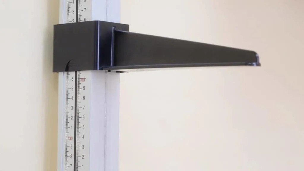 A stadiometer, which can be used to find the average height for 17 year olds