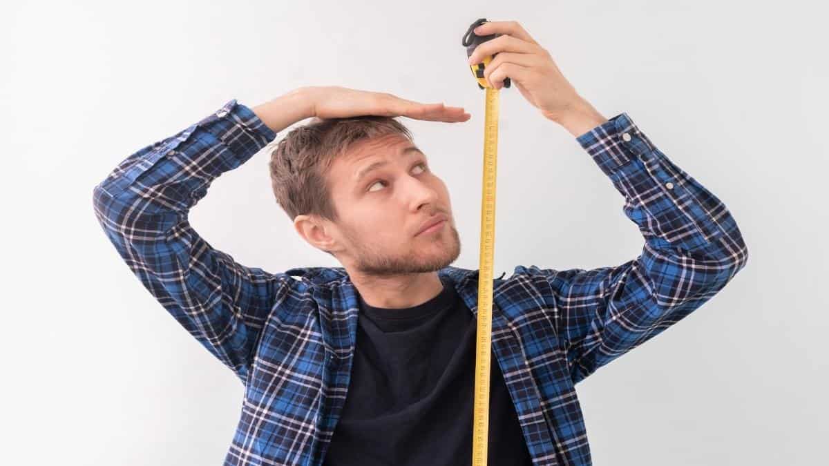 A man wondering if you can grow taller after 30 or 35 years of age