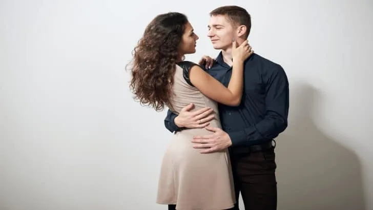 Is a 1 inch height difference noticeable between couples?