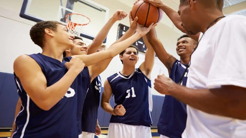 A group of 5'10 basketball players